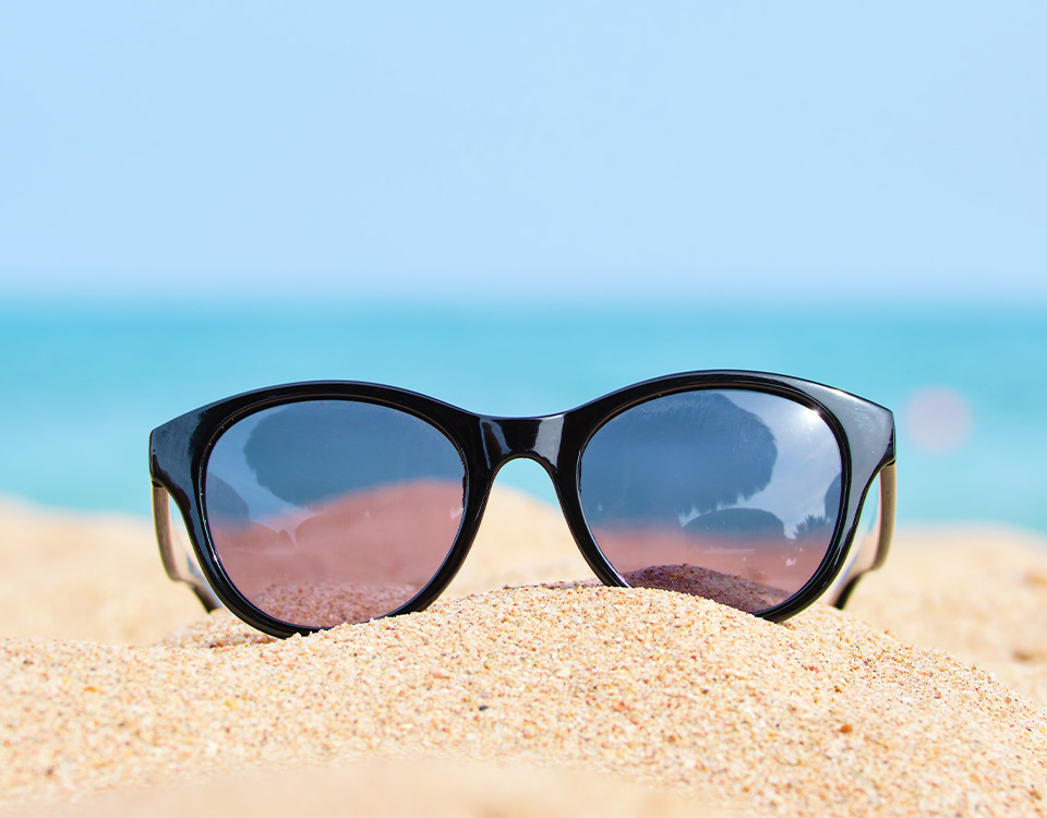 夏の紫外線から目を守る！正しい対策を眼科医が解説